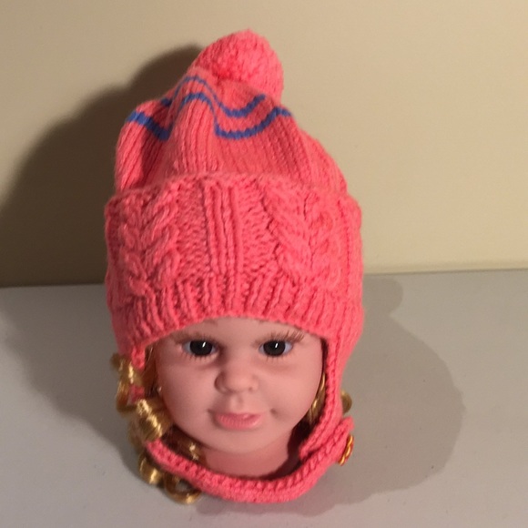 Hand Knit Child’s Winter Hat + 2 Pairs Mittens - Picture 7 of 15